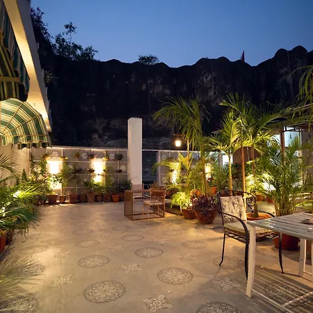 Le Fort Homestay